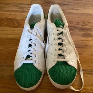 Good condition Adidas shoes